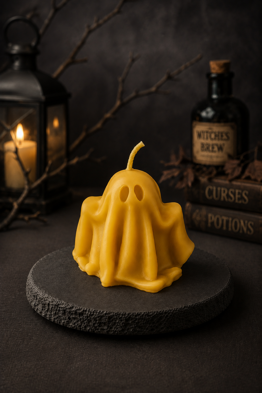 Gordon The Ghost Beeswax Candle