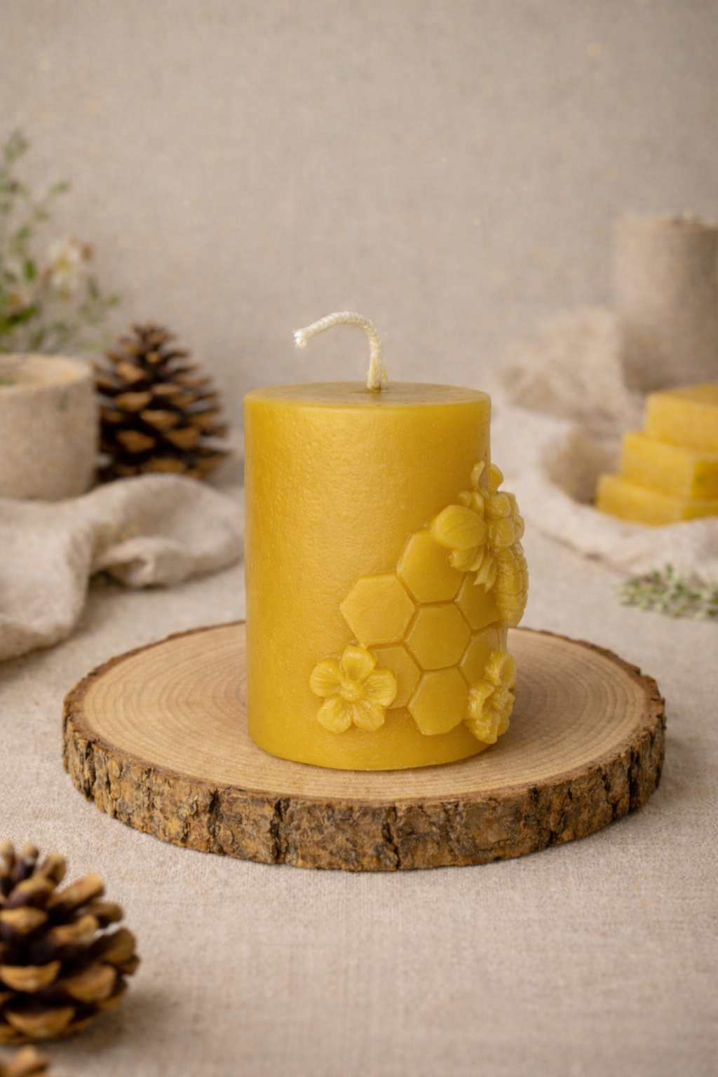 Beehive Cells Cylinder Beeswax Candle
